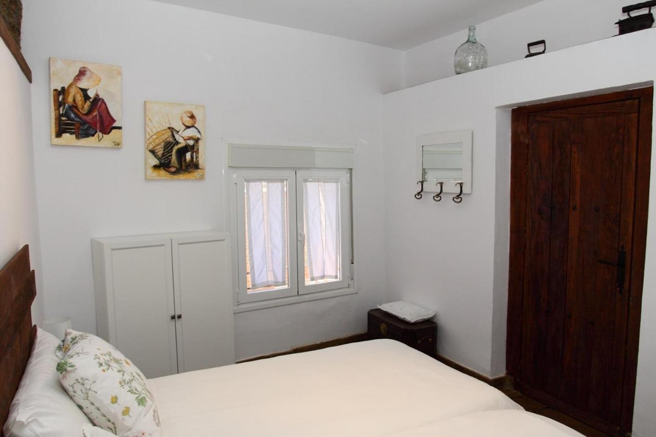 Nido Menas Villa Torrejón el Rubio Eksteriør billede