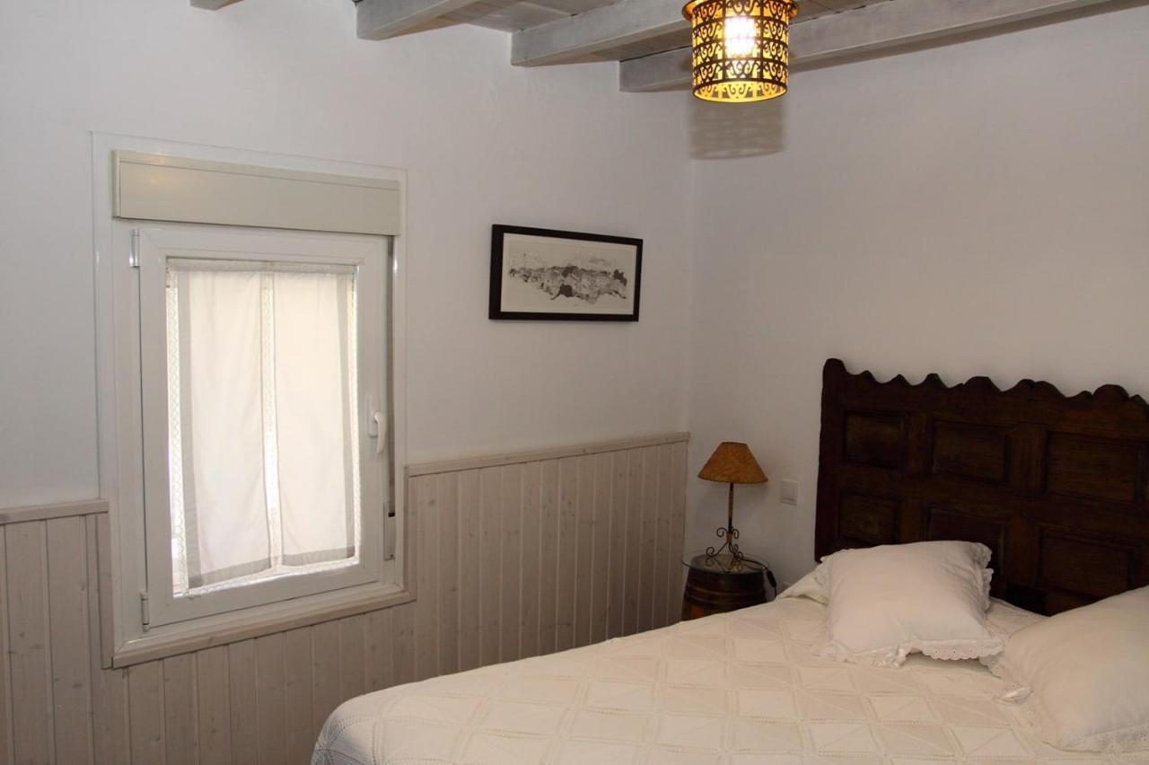 Nido Menas Villa Torrejón el Rubio Eksteriør billede